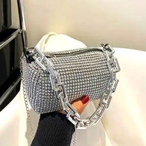 Crossbody handbag, silver 6.70L X3.93H X3.54W with double chains